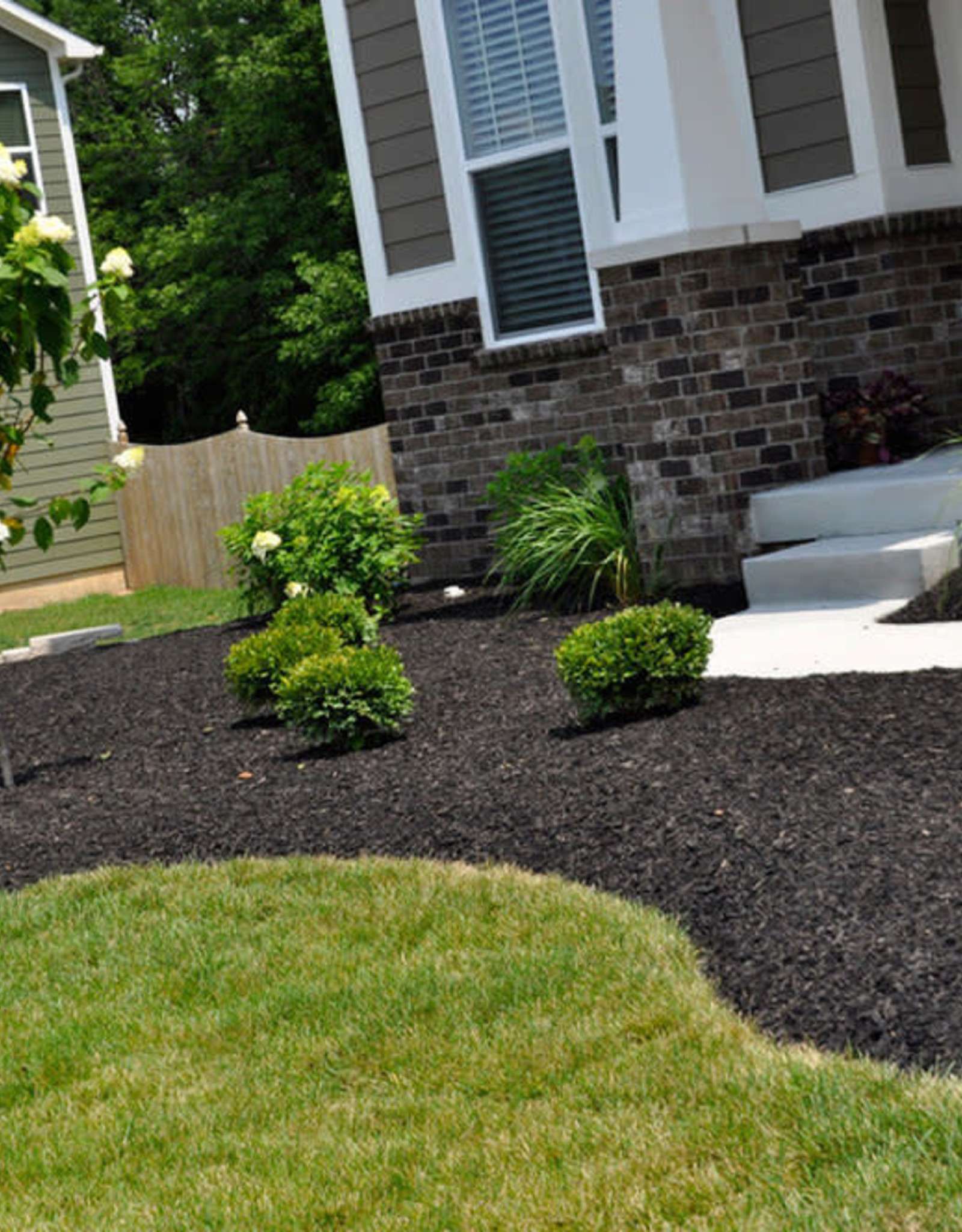 Mulch and Landscape Bed in NJ